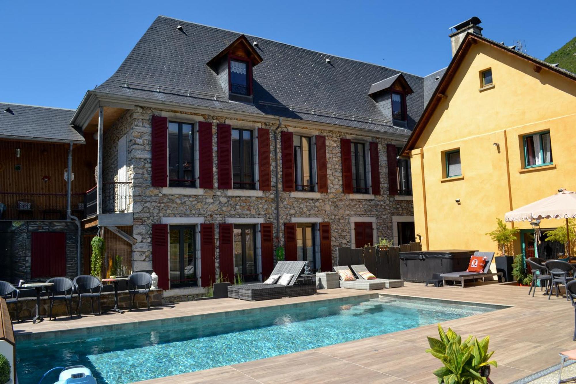 A Nouste Chambres D'Hotes Et Gite Only Adults 康庞 外观 照片