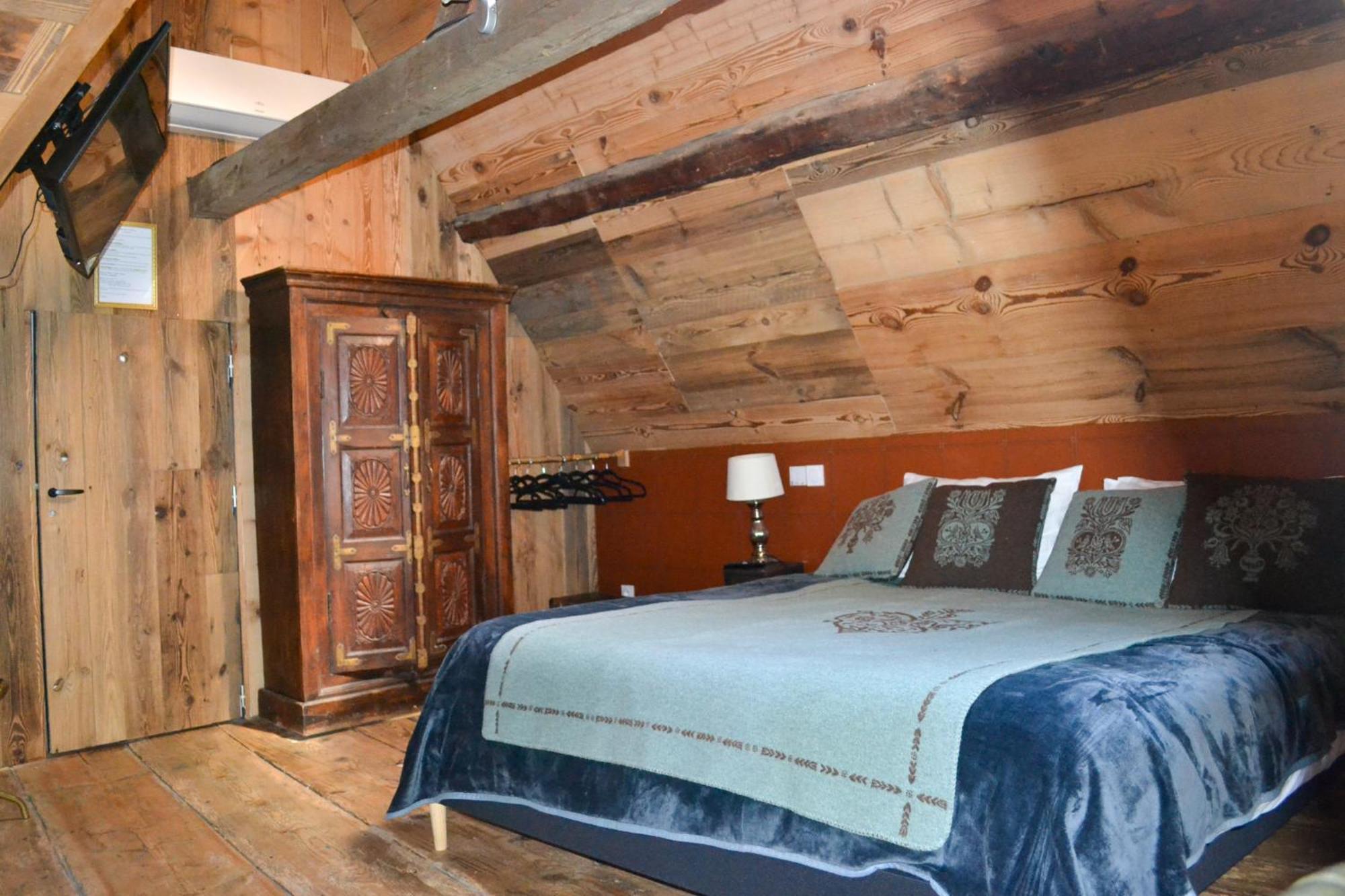 A Nouste Chambres D'Hotes Et Gite Only Adults 康庞 外观 照片
